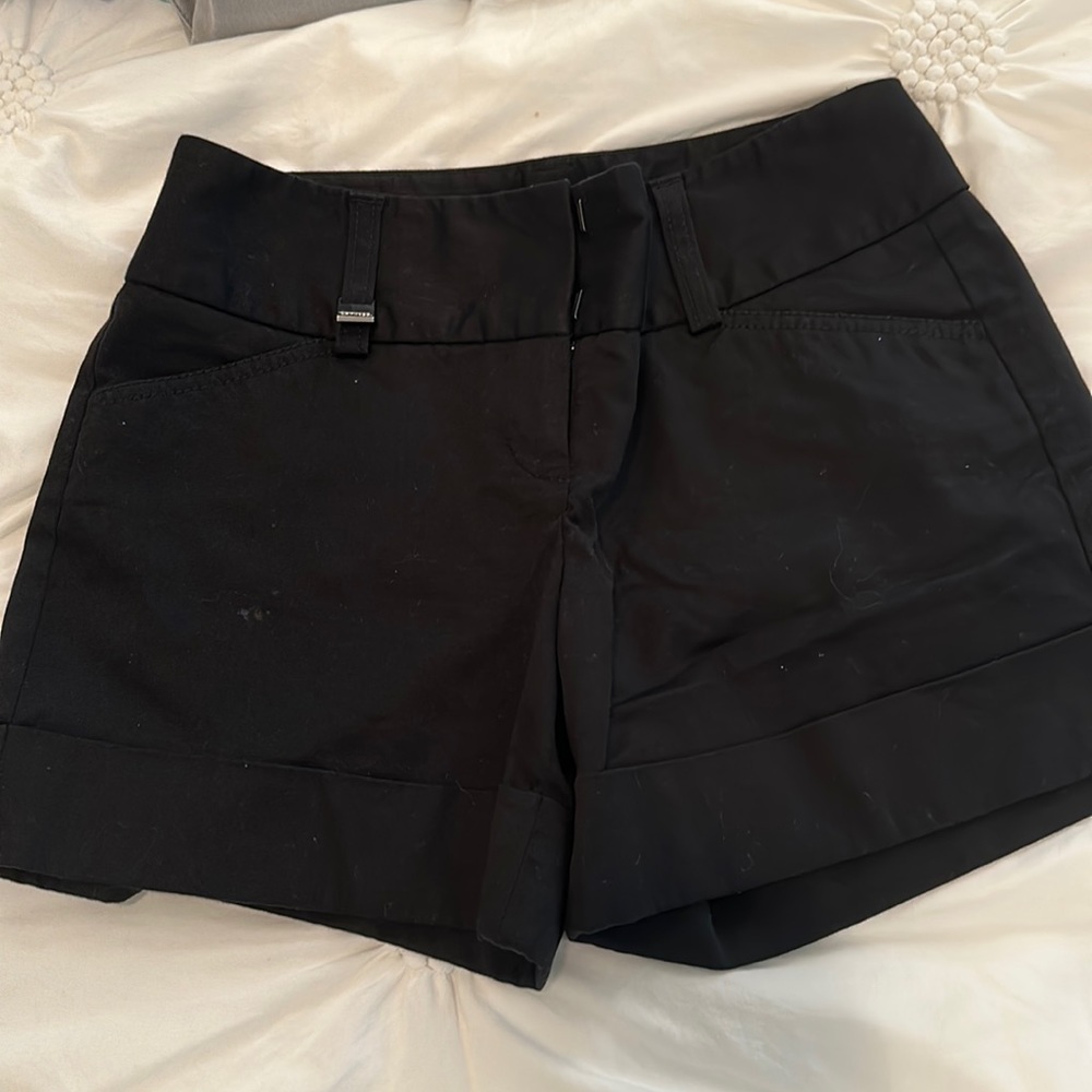 Express dress shorts. Size 0. Never worn.